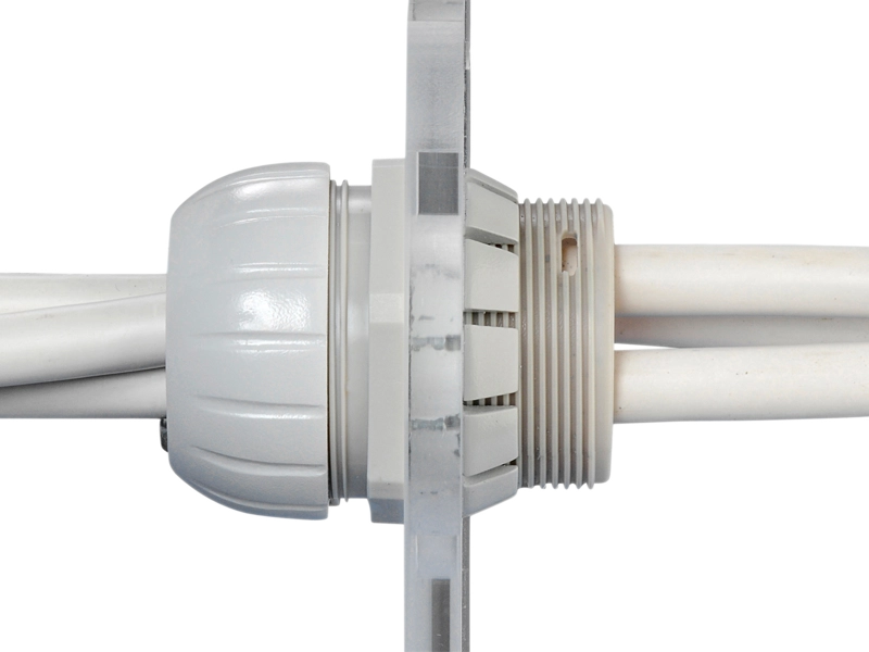 Scanstrut Through Bulkhead Seal - up to 5 Cables – TBH-4